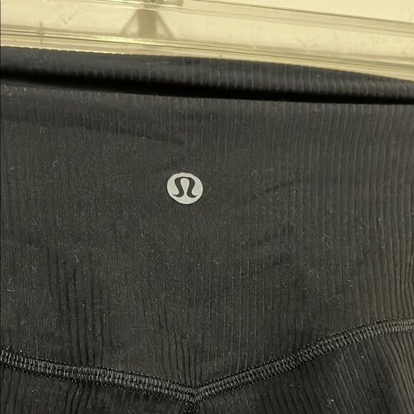 Lululemon Black High-Waisted Athletic Leggings Gym Workout Athleisure - Picture 8 of 13